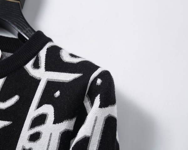 ブランドセーター着用イメージ